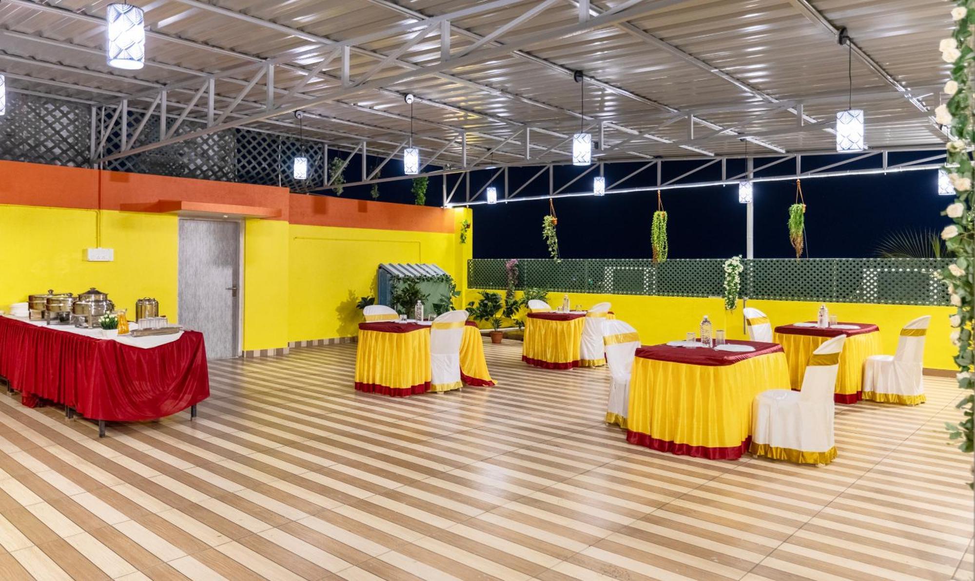 Treebo Four Seasons Hotell Mysore Eksteriør bilde