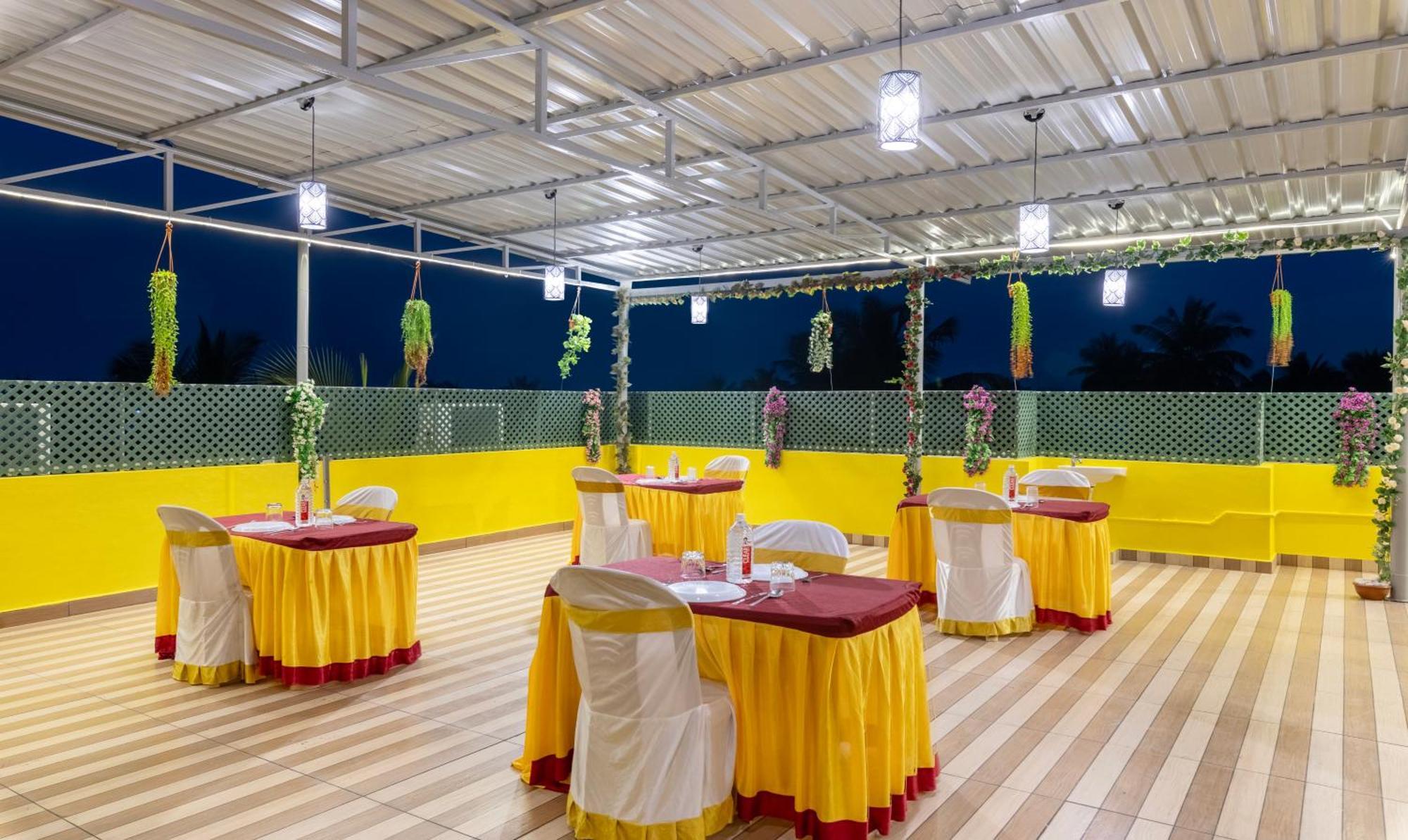 Treebo Four Seasons Hotell Mysore Eksteriør bilde