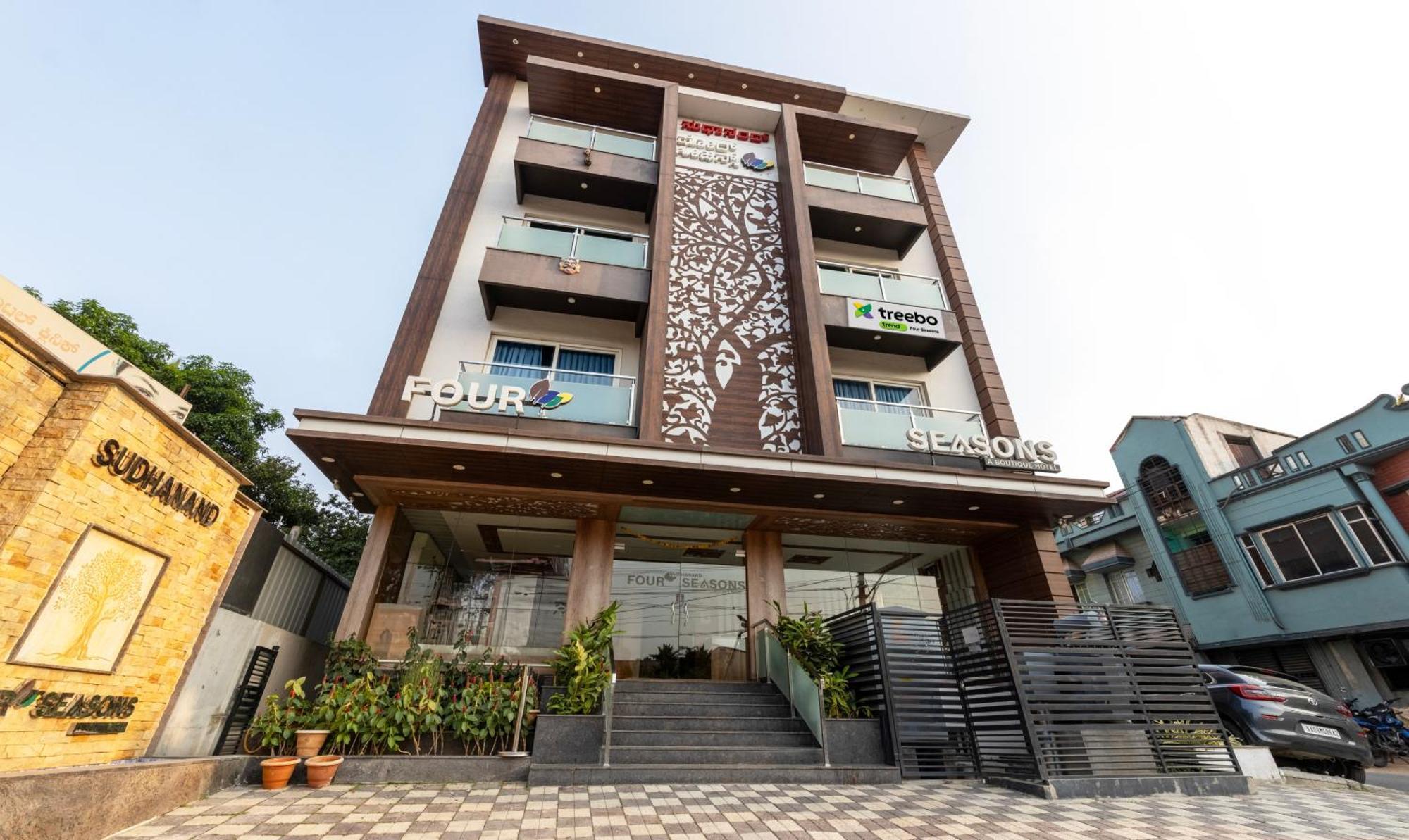 Treebo Four Seasons Hotell Mysore Eksteriør bilde